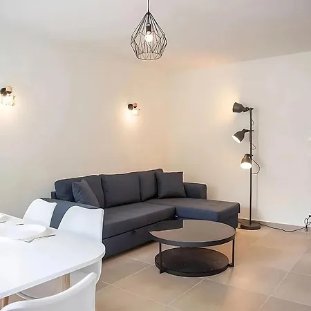 Confort Au Coeur D'antibes 아파트 *